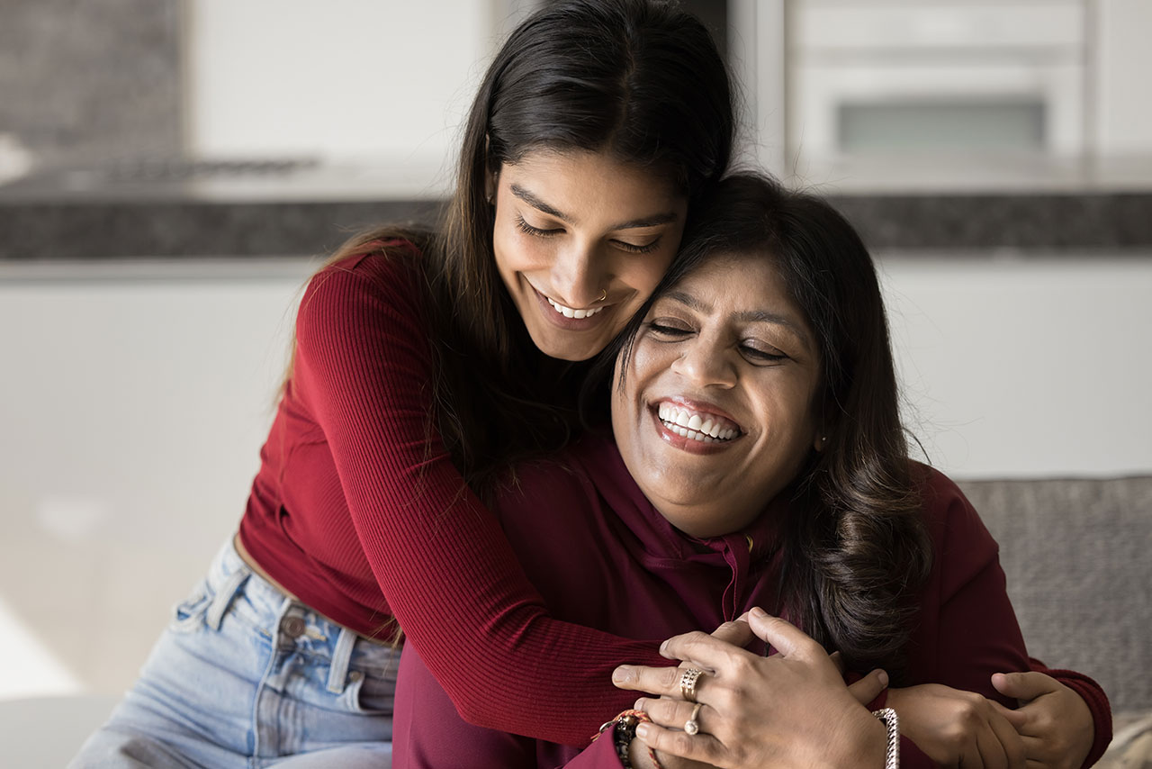 Failing Dental Implants: Signs, Causes, and Treatment Options to Save Your Smile